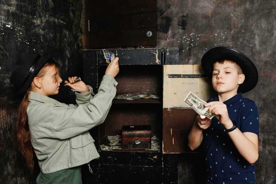 Квест в реальности Тайна старого особняка от компании OKey Quest Квест в реальности Тайна старого особняка от компании OKey Quest